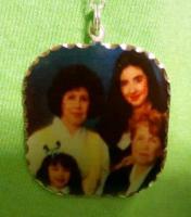 Extra Large Square Charm/Pendant.
4 Generations Womens Family Photo
(Mom, Daughter, Grand Dau